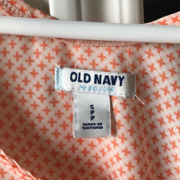 🚨CLOSET CLOSING 7/12 🚨 Old Navy Tank Top - S - Picture 6 of 6